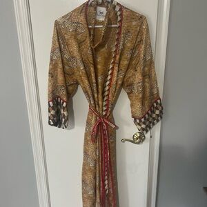 Print Fresh Robe and Eye Mask